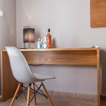 Semeli Studios Apartment