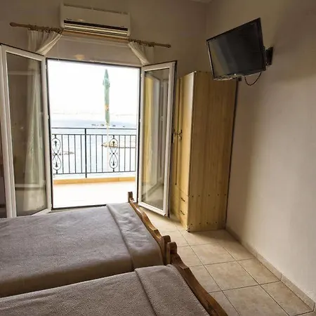 Semeli Studios Apartment